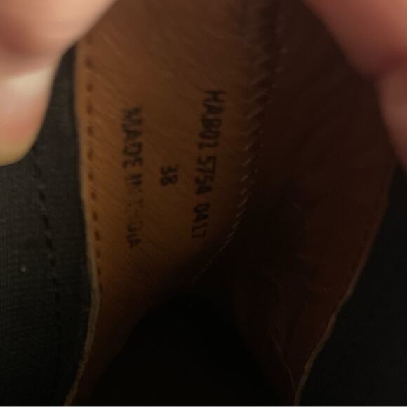 ☀️Hudson London Black Leather Pull On Ankle Booties 7.5 - Picture 8 of 9